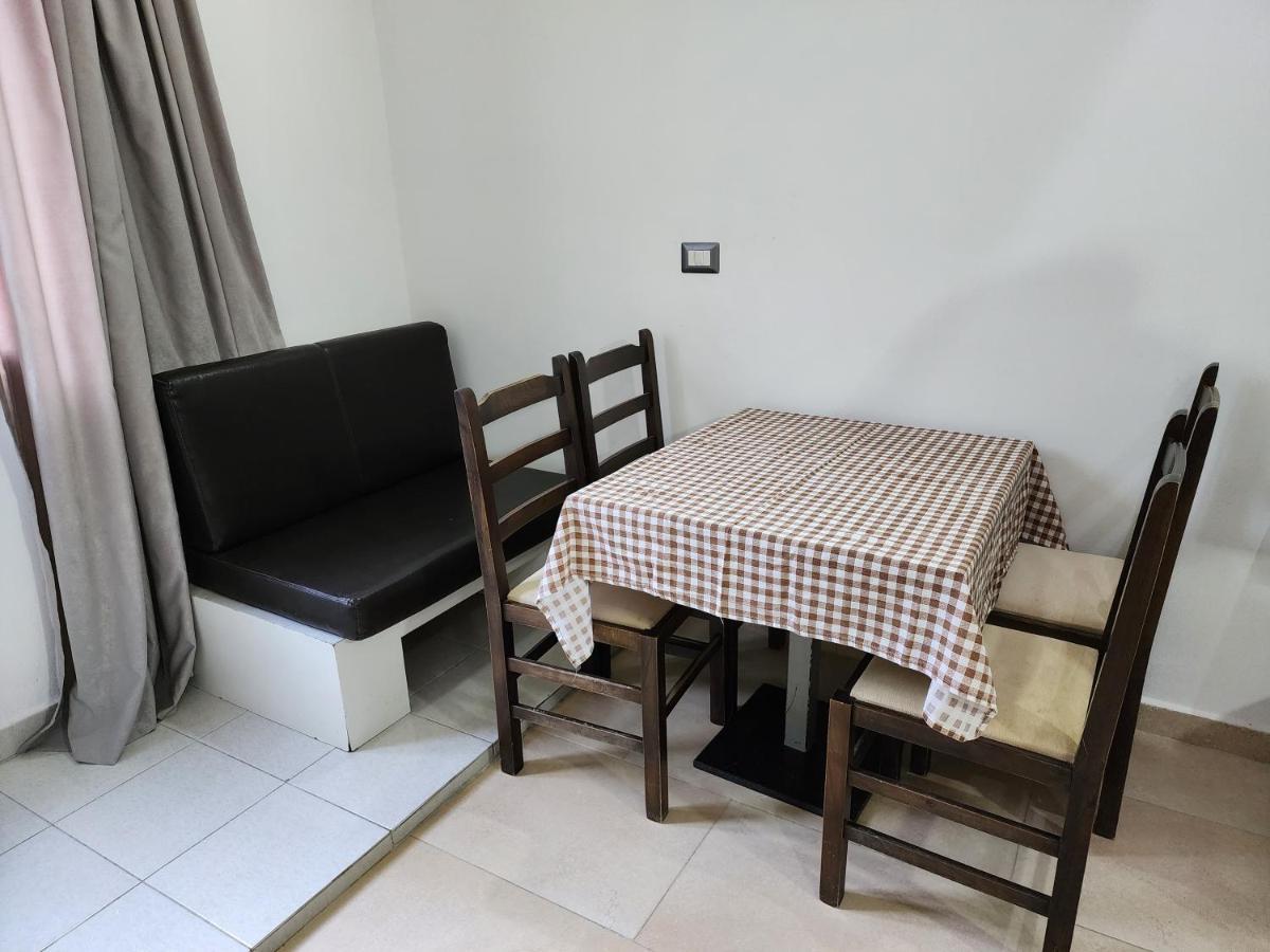 Blue Apartments Vlorë Εξωτερικό φωτογραφία
