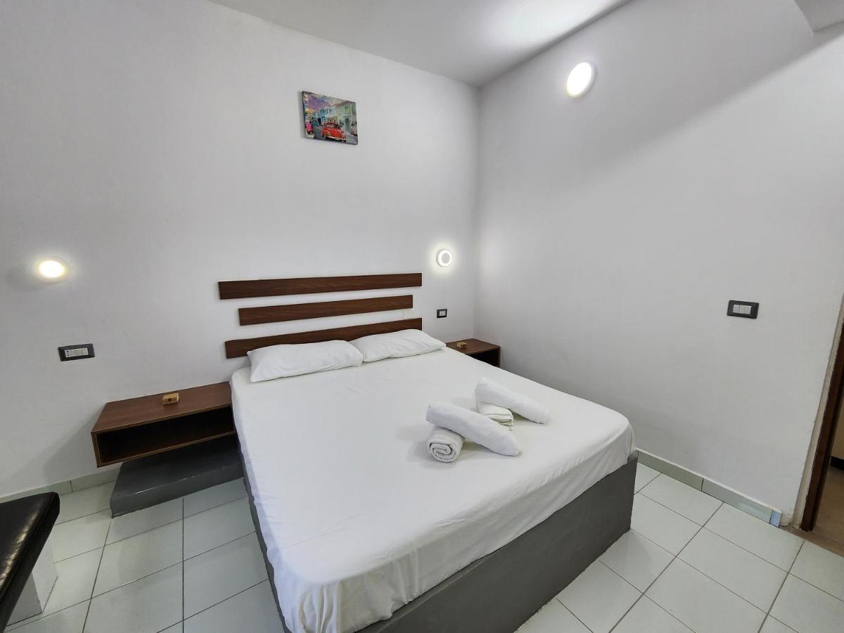 Blue Apartments Vlorë Εξωτερικό φωτογραφία