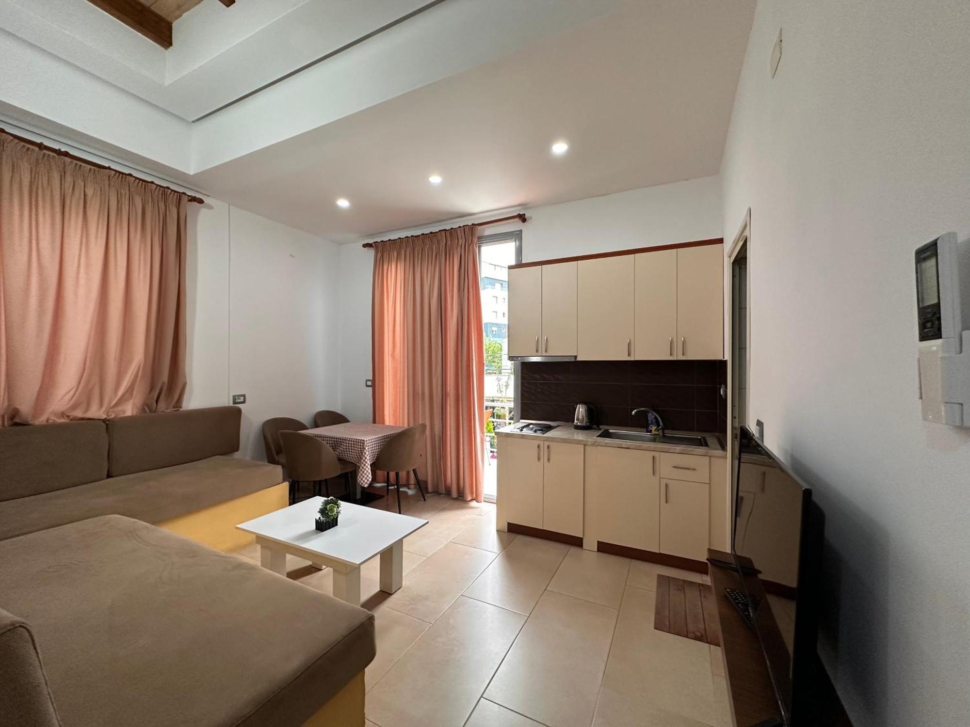 Blue Apartments Vlorë Εξωτερικό φωτογραφία